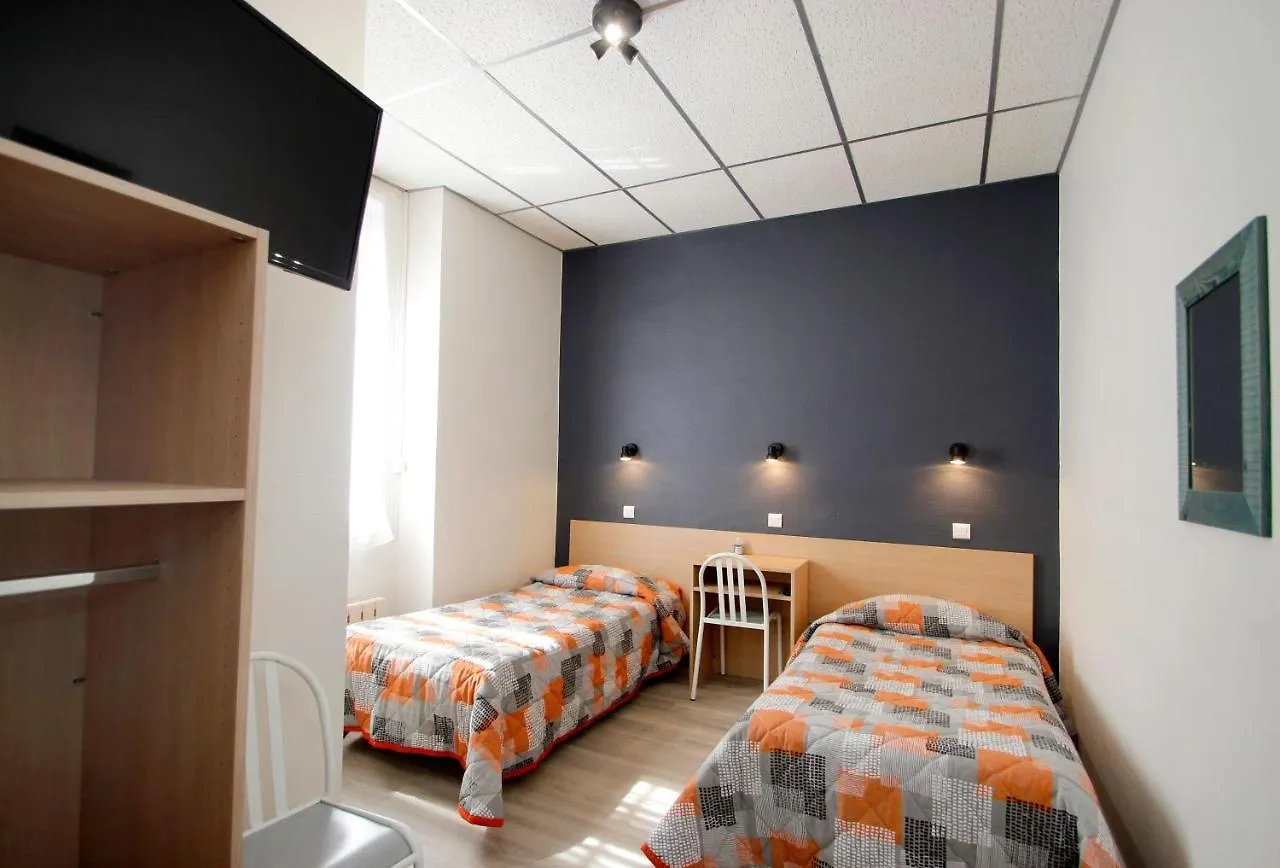 **  Hotel Montfort ルルド フランス