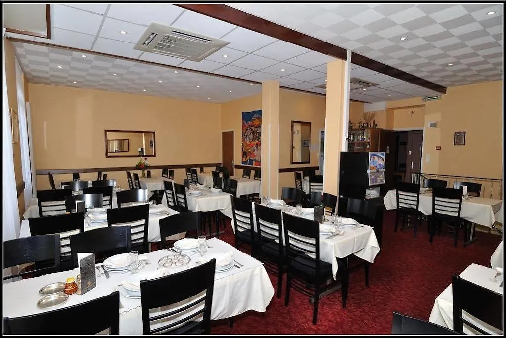 Hotel Montfort Lourdes France